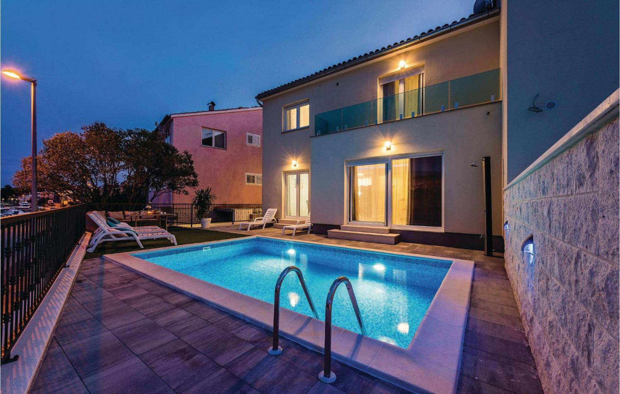 Beautiful Home In Sibenik With Kitchen Zewnętrze zdjęcie