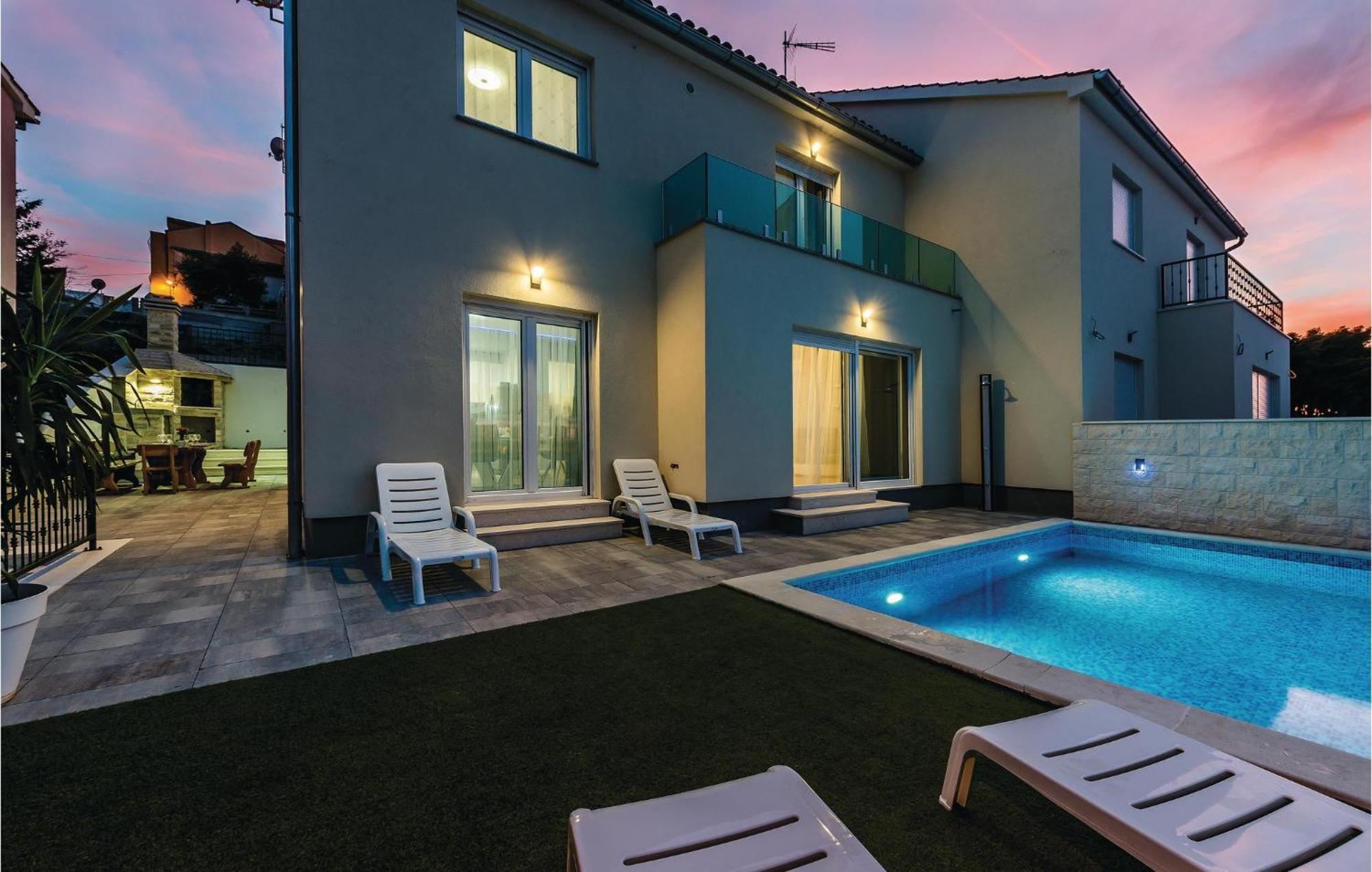 Beautiful Home In Sibenik With Kitchen Zewnętrze zdjęcie