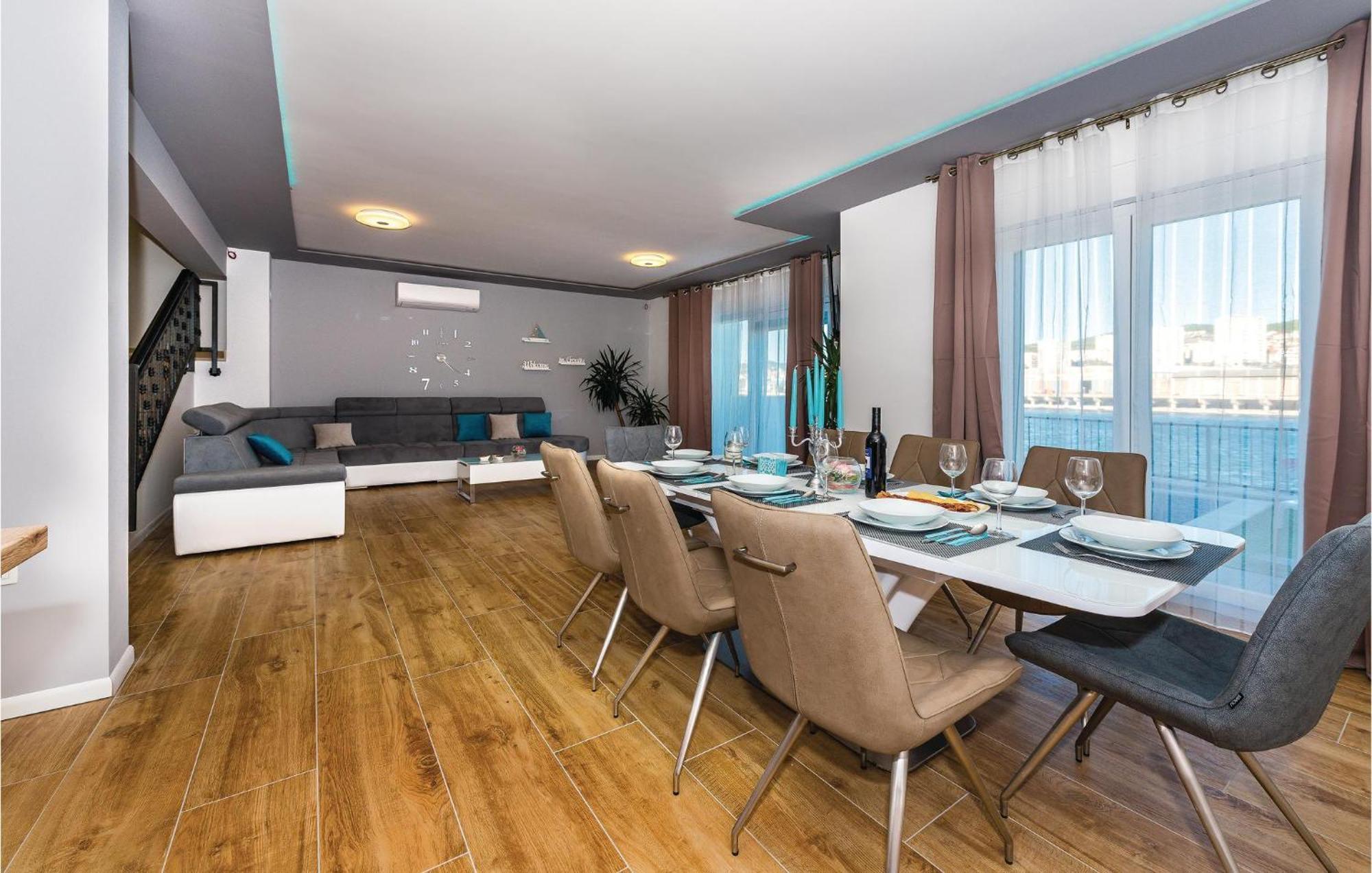 Beautiful Home In Sibenik With Kitchen Zewnętrze zdjęcie
