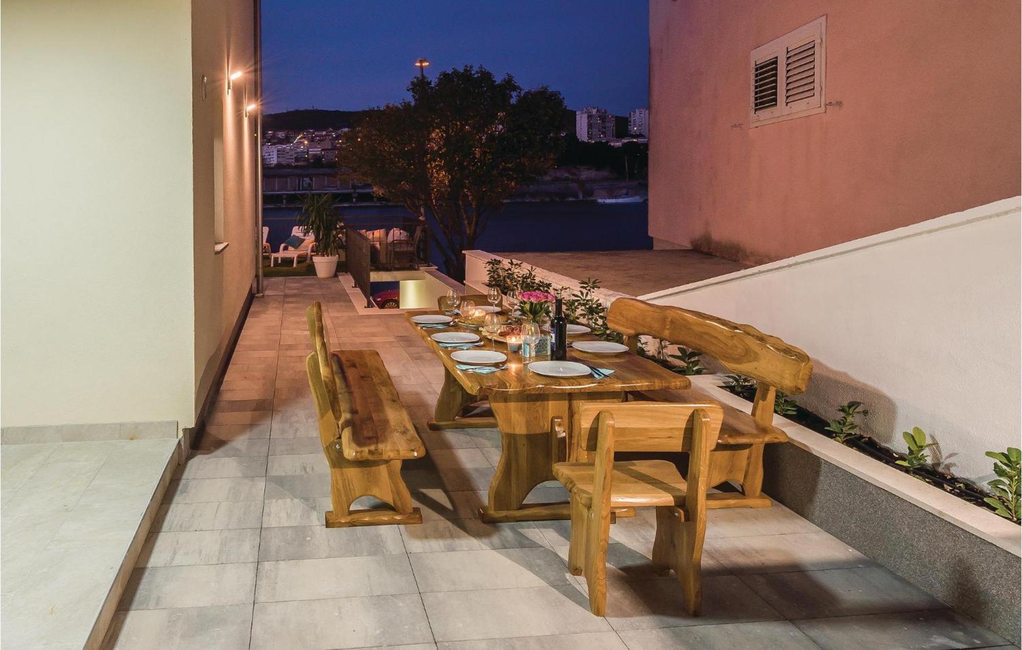 Beautiful Home In Sibenik With Kitchen Zewnętrze zdjęcie