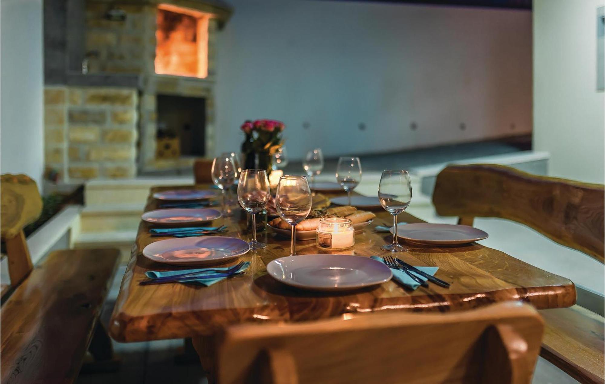 Beautiful Home In Sibenik With Kitchen Zewnętrze zdjęcie