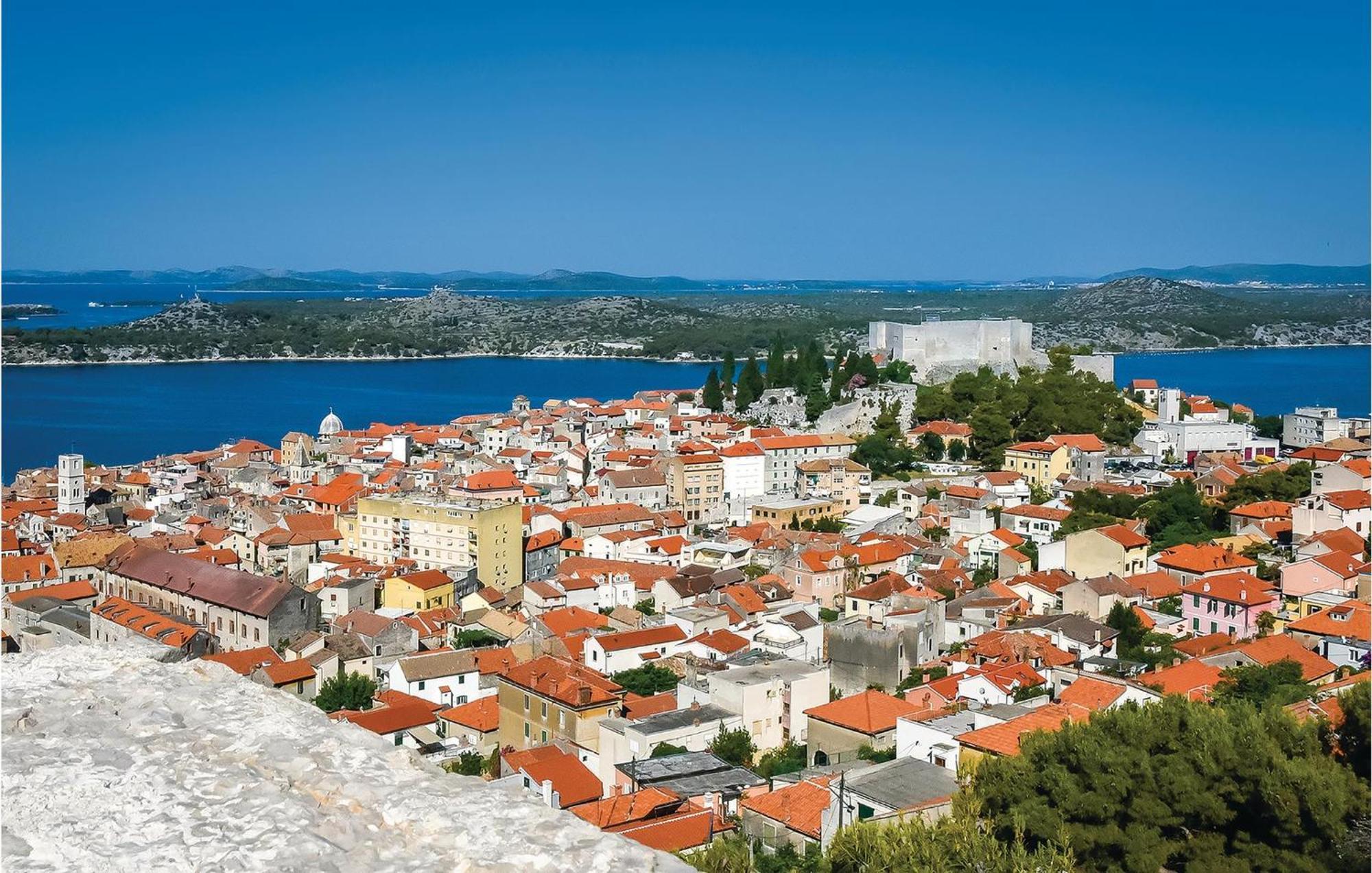 Beautiful Home In Sibenik With Kitchen Zewnętrze zdjęcie